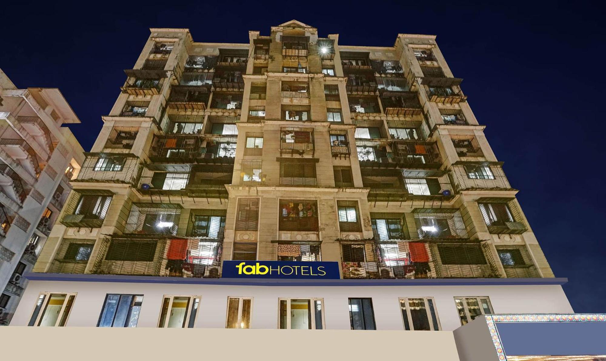 Fabexpress Amber Corp Inn - Nr Nesco Exhibition Center Bombay Exterior foto